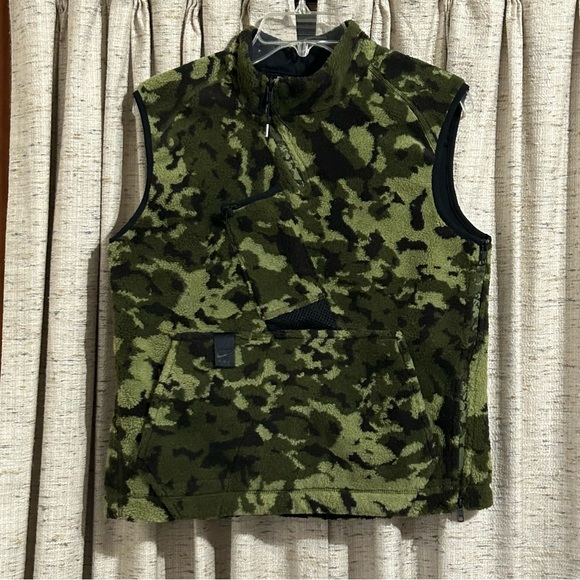 Nike x MMW Mathew M Williams Alyx Camo Fleece Vest - Small - Picture 1 of 16